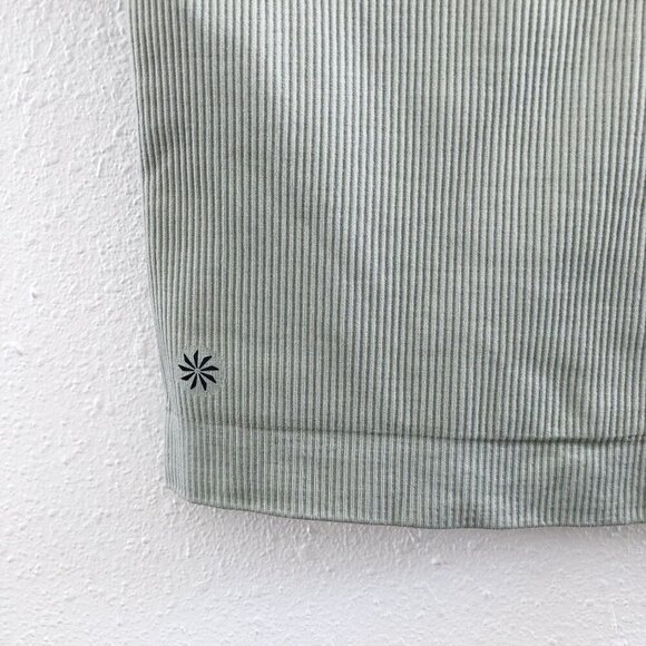 ATHLETA Ribbed Seamless Short Sleeves Crop Top No Size Tag Check Measurements - Picture 8 of 9
